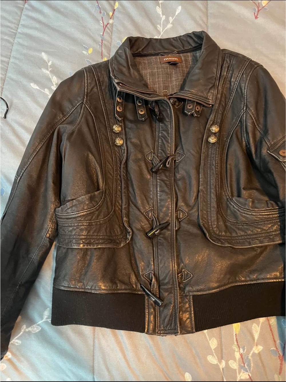 Danier Black Leather Winter Bomber Jacket size XL